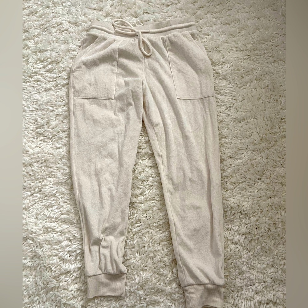 White joggers